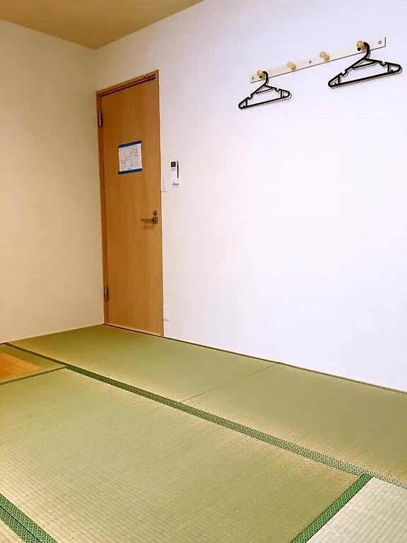 Osaka Guesthouse Sayuri Tengachaya Ekimae 民宿