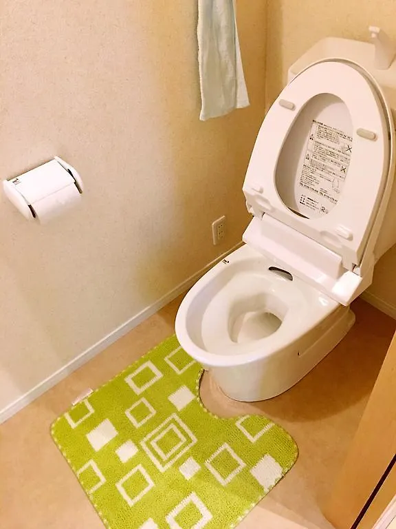 Osaka Guesthouse Sayuri Tengachaya Ekimae 0*,  日本