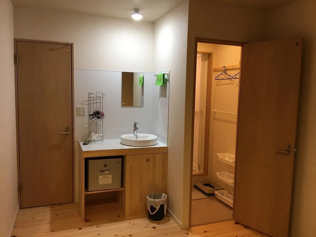 Osaka Guesthouse Sayuri Tengachaya Ekimae 民宿