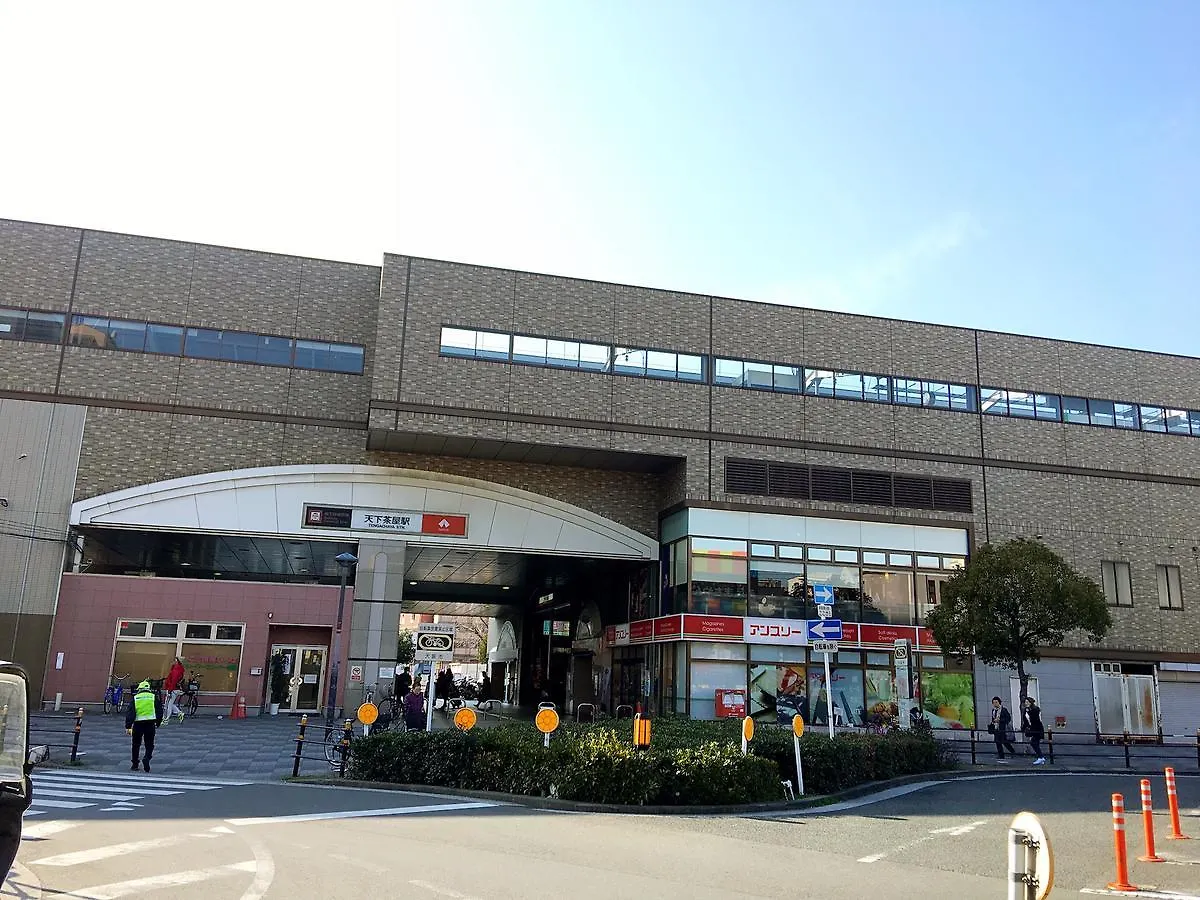 Osaka Guesthouse Sayuri Tengachaya Ekimae 0*,  Japan