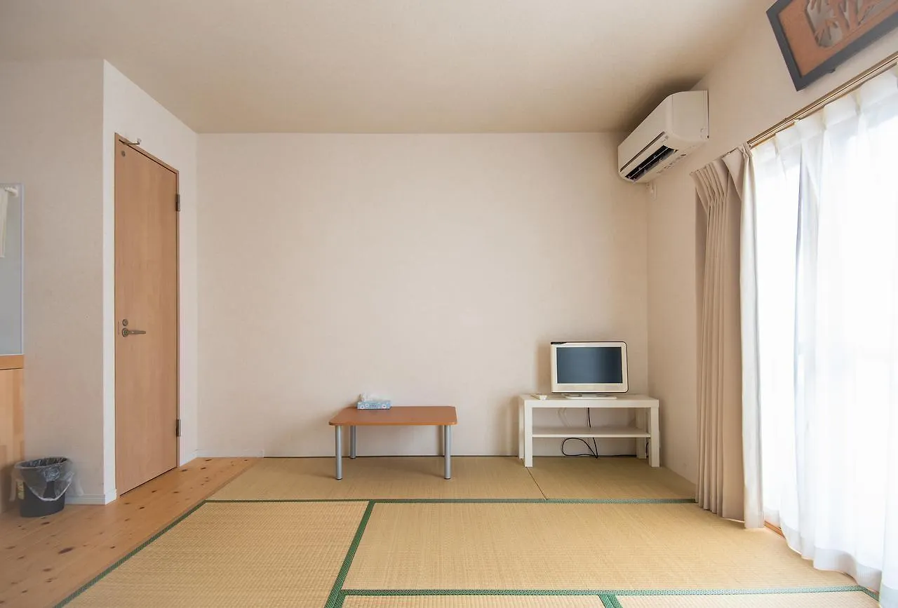 Osaka Guesthouse Sayuri Tengachaya Ekimae Homestay