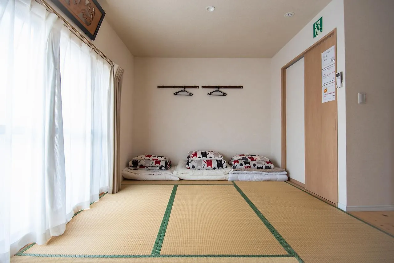 Osaka Guesthouse Sayuri Tengachaya Ekimae Homestay